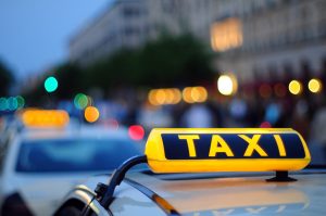 Дептранс Москвы соберет персональные данные водителей такси в обход рассматриваемого законопроекта