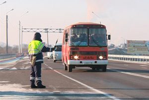 Борьба с нелегальными автобусными перевозчиками: роль системы мониторинга и контроля пассажирских перевозок