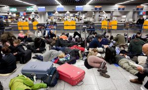 На стороне пассажиров: в России хотят решить вопрос с выплатами за задержки авиарейсов
