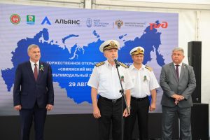 В Татарстане открыли грузовой порт с выходом к трём морям