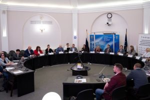 На «Дорожных вопросах» в Торгово-промышленной палате обсудили влияние дорог на экономику