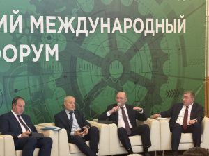 В ПГУПС отметили 216-летие, обсудив будущее инженерного образования